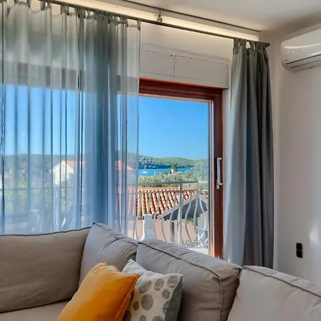 Villa Magnolia By Guide Medulin